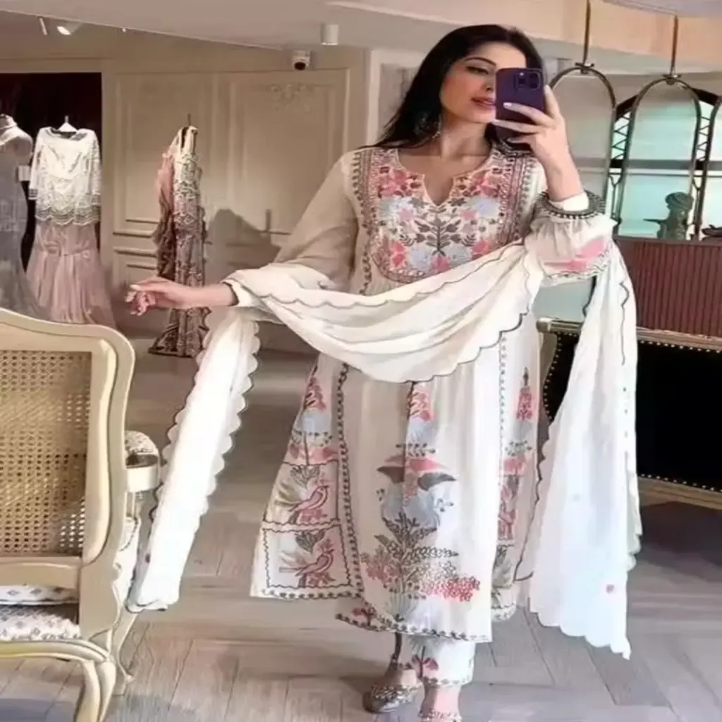 Aakarsha Kurtis – Printed Cotton Blend Three-Quarter Sleeve Kurti for Women (S)